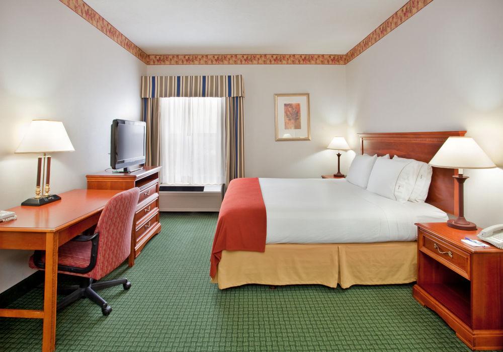 Holiday Inn Express & Suites Batesville By Ihg Ngoại thất bức ảnh