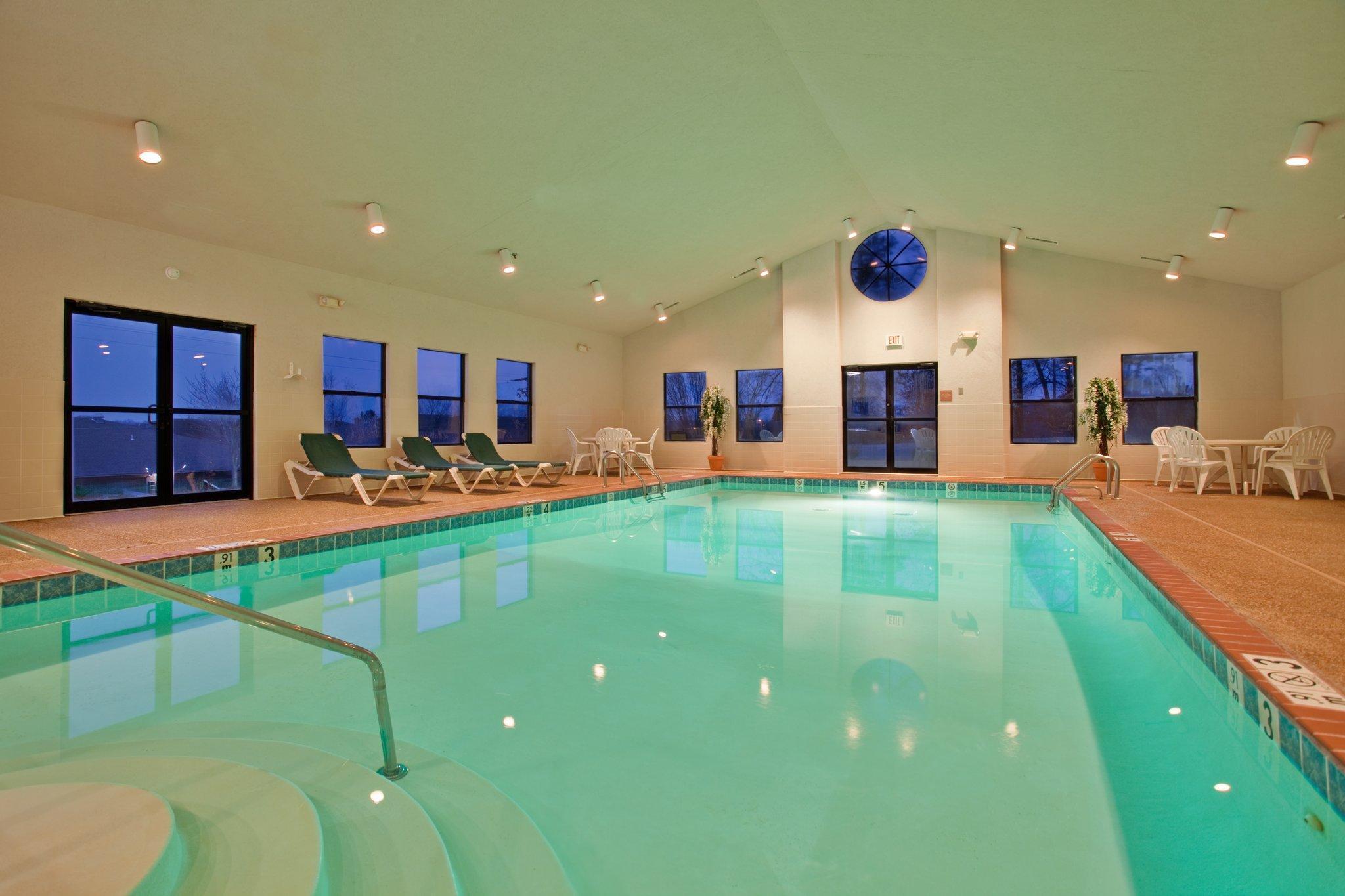 Holiday Inn Express & Suites Batesville By Ihg Ngoại thất bức ảnh