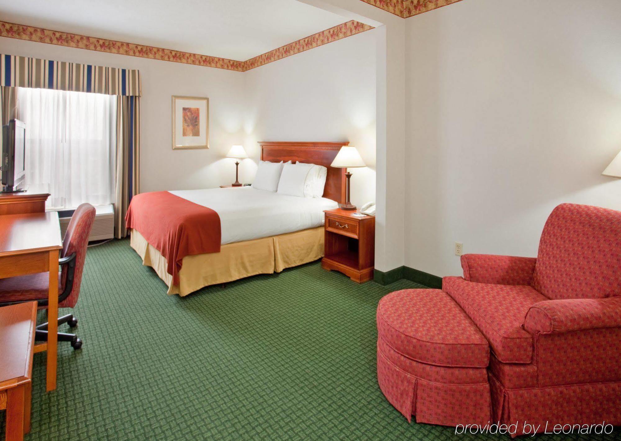 Holiday Inn Express & Suites Batesville By Ihg Ngoại thất bức ảnh