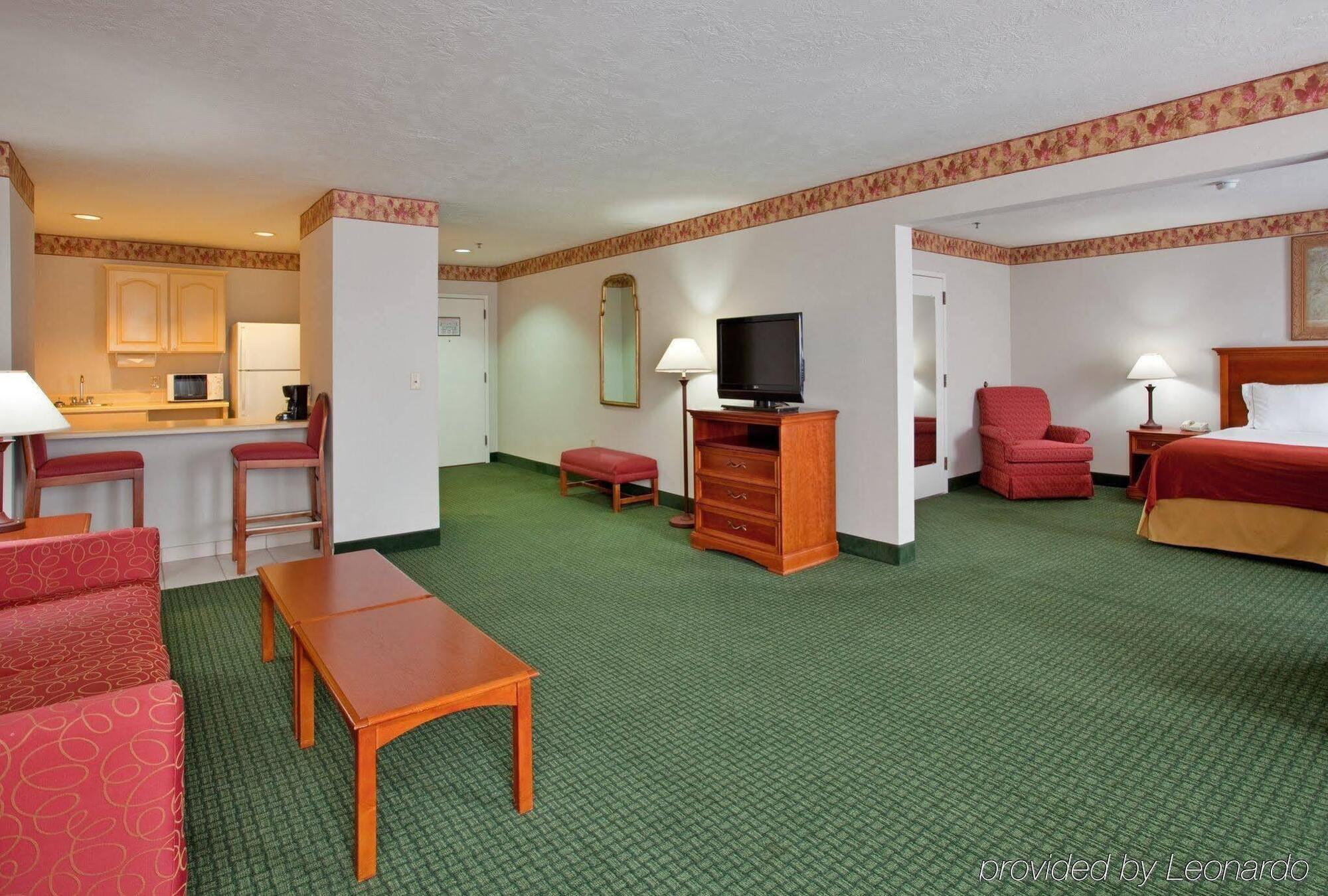 Holiday Inn Express & Suites Batesville By Ihg Ngoại thất bức ảnh