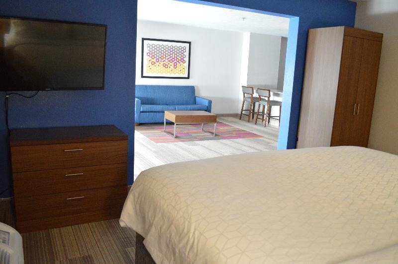 Holiday Inn Express & Suites Batesville By Ihg Ngoại thất bức ảnh